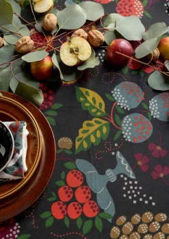 Duk "Fruits" i ekologisk bomull-Gudrun Sjödén Hot