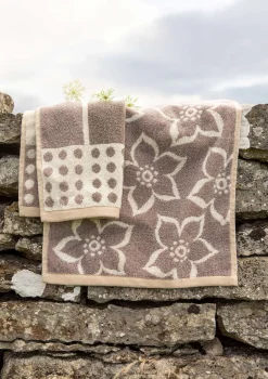 Gästhandduk "Flow" i ekologisk bomull 2-pack-Gudrun Sjödén Clearance